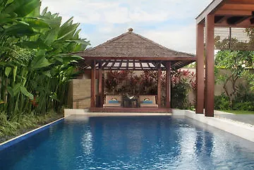 קוטה לומבוק Tanaya Bed And Breakfast